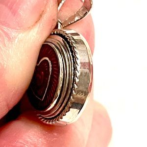 Red heart Sugar snap pendant, I'm out of chains. Interchangeable! Buy more save!